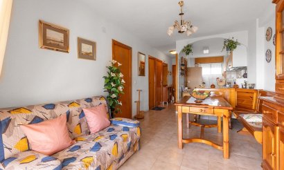 Resale - Apartment / flat - Torrevieja - La Mata