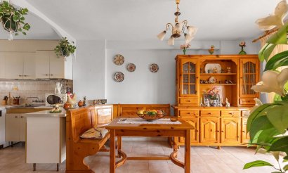 Resale - Apartment / flat - Torrevieja - La Mata