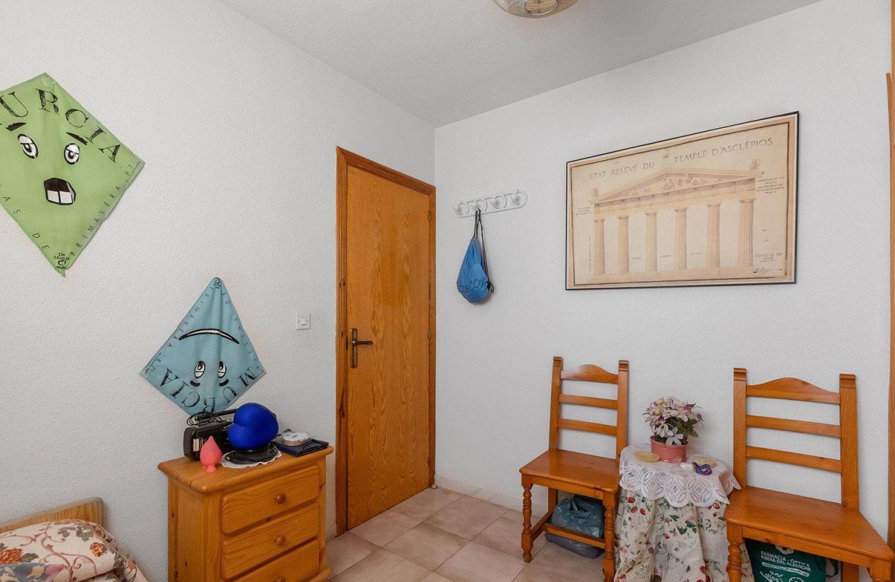 Resale - Apartment / flat - Torrevieja - La Mata