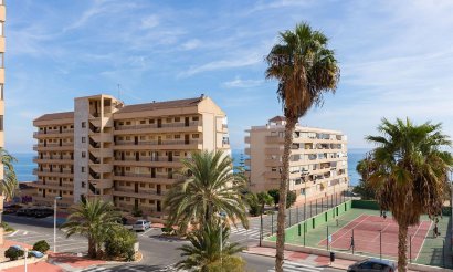 Resale - Apartment / flat - Torrevieja - La Mata
