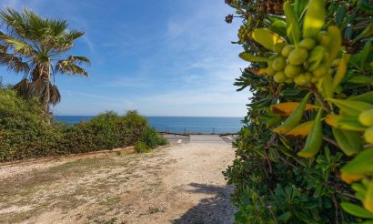 Resale - Apartment / flat - Torrevieja - La Mata