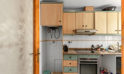 Resale - Apartment / flat - Torrevieja - Estacion de autobuses