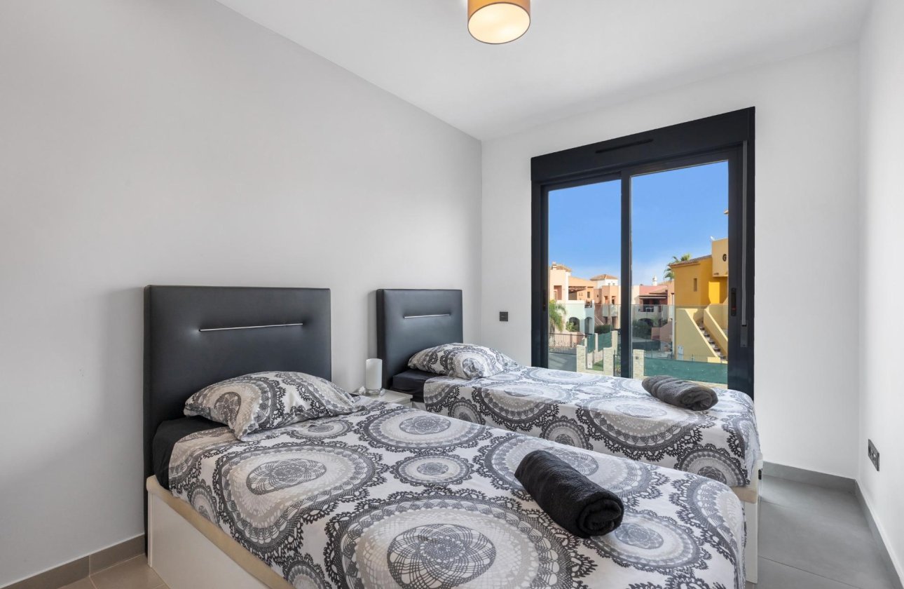 Resale - Bungalow - Torrevieja - Los Balcones