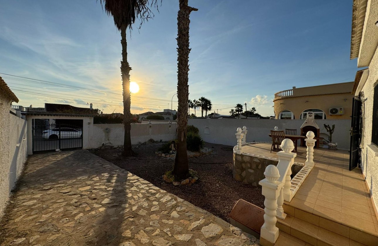 Revente - Villa - Torrevieja - San luis