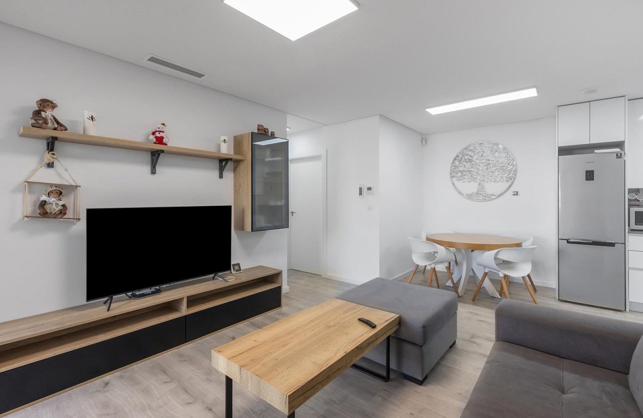 Resale - Apartment / flat - Orihuela Costa - Los Dolses