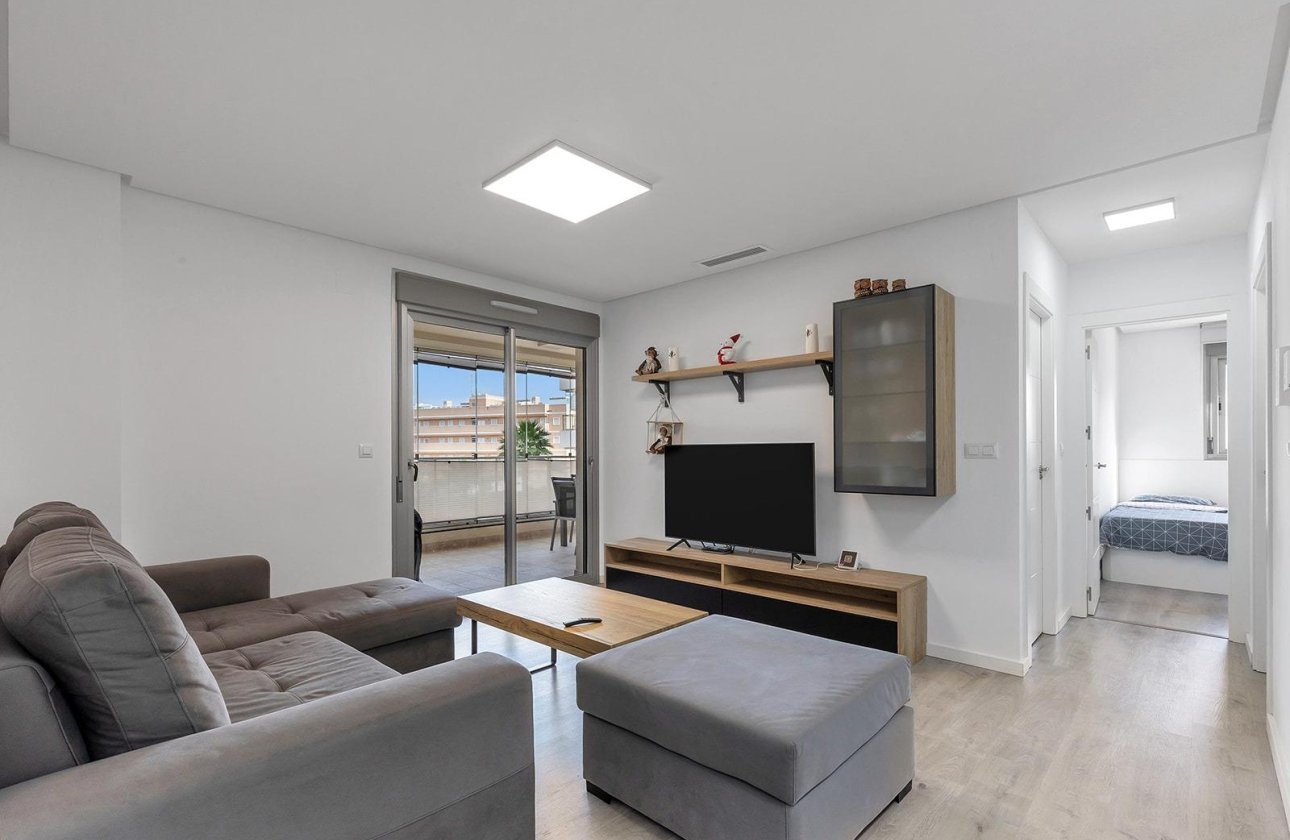 Resale - Apartment / flat - Orihuela Costa - Los Dolses