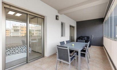 Resale - Apartment / flat - Orihuela Costa - Los Dolses