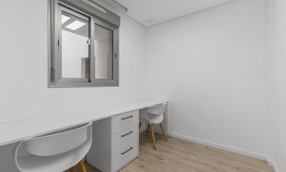 Resale - Apartment / flat - Orihuela Costa - Los Dolses