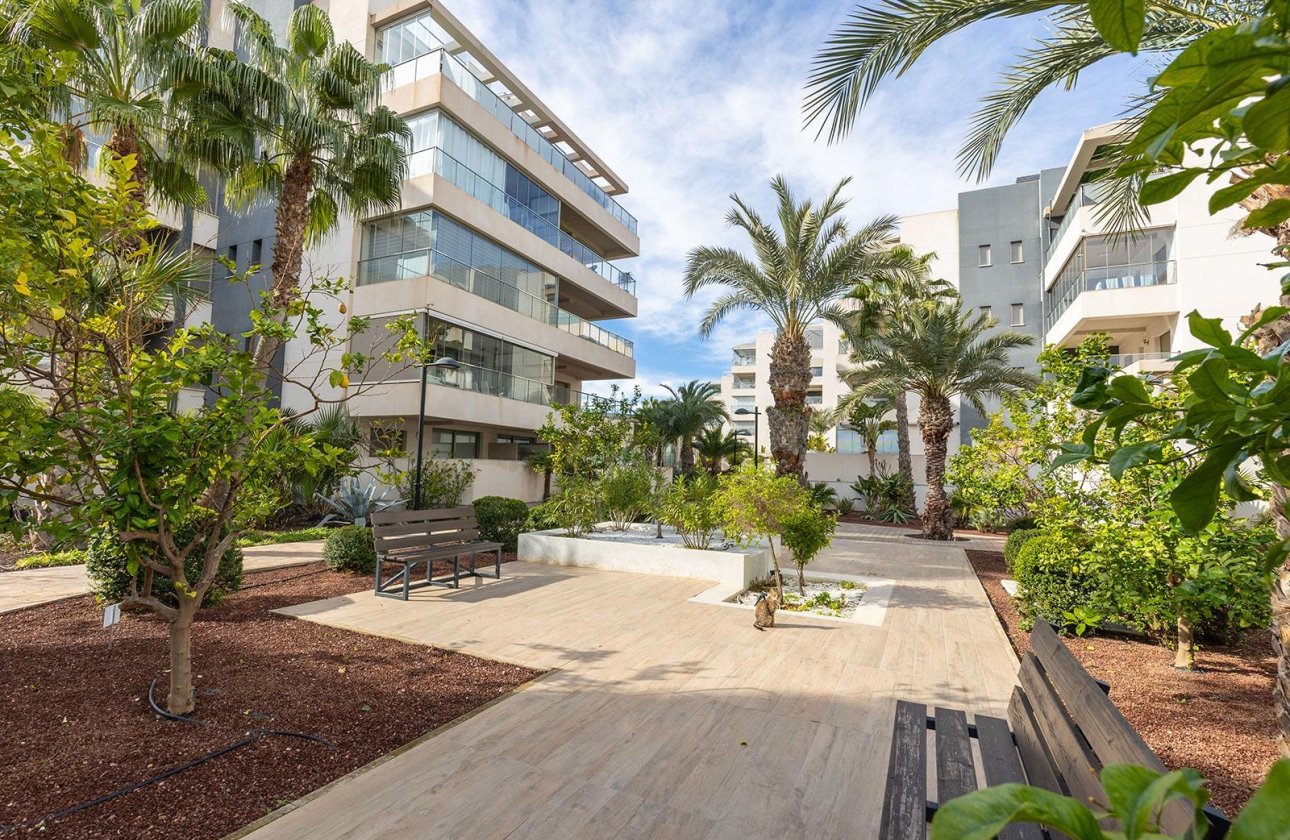 Resale - Apartment / flat - Orihuela Costa - Los Dolses