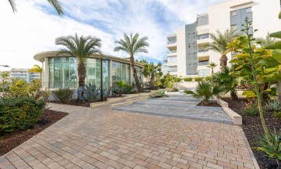 Resale - Apartment / flat - Orihuela Costa - Los Dolses