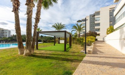 Resale - Apartment / flat - Orihuela Costa - Los Dolses