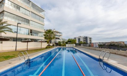 Resale - Apartment / flat - Orihuela Costa - Los Dolses