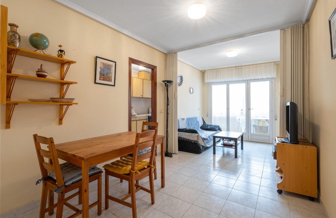 Reventa - Apartamento / piso - Torrevieja - Centro