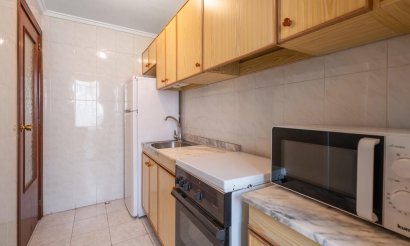 Reventa - Apartamento / piso - Torrevieja - Centro