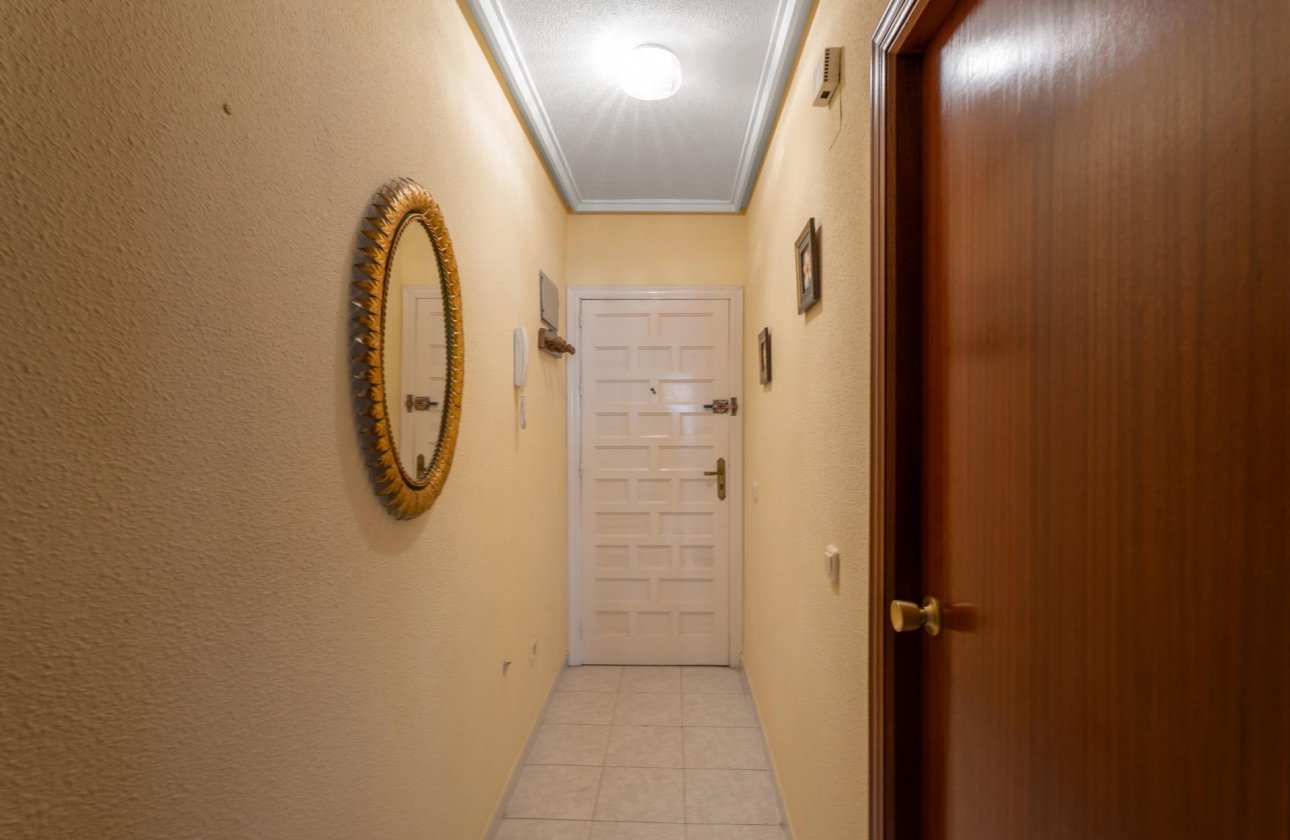 Reventa - Apartamento / piso - Torrevieja - Centro