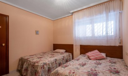 Reventa - Apartamento / piso - Torrevieja - Centro