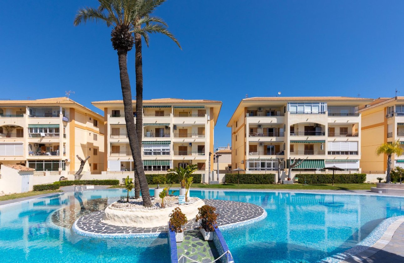 Reventa - Apartamento / piso - Torrevieja - La Mata