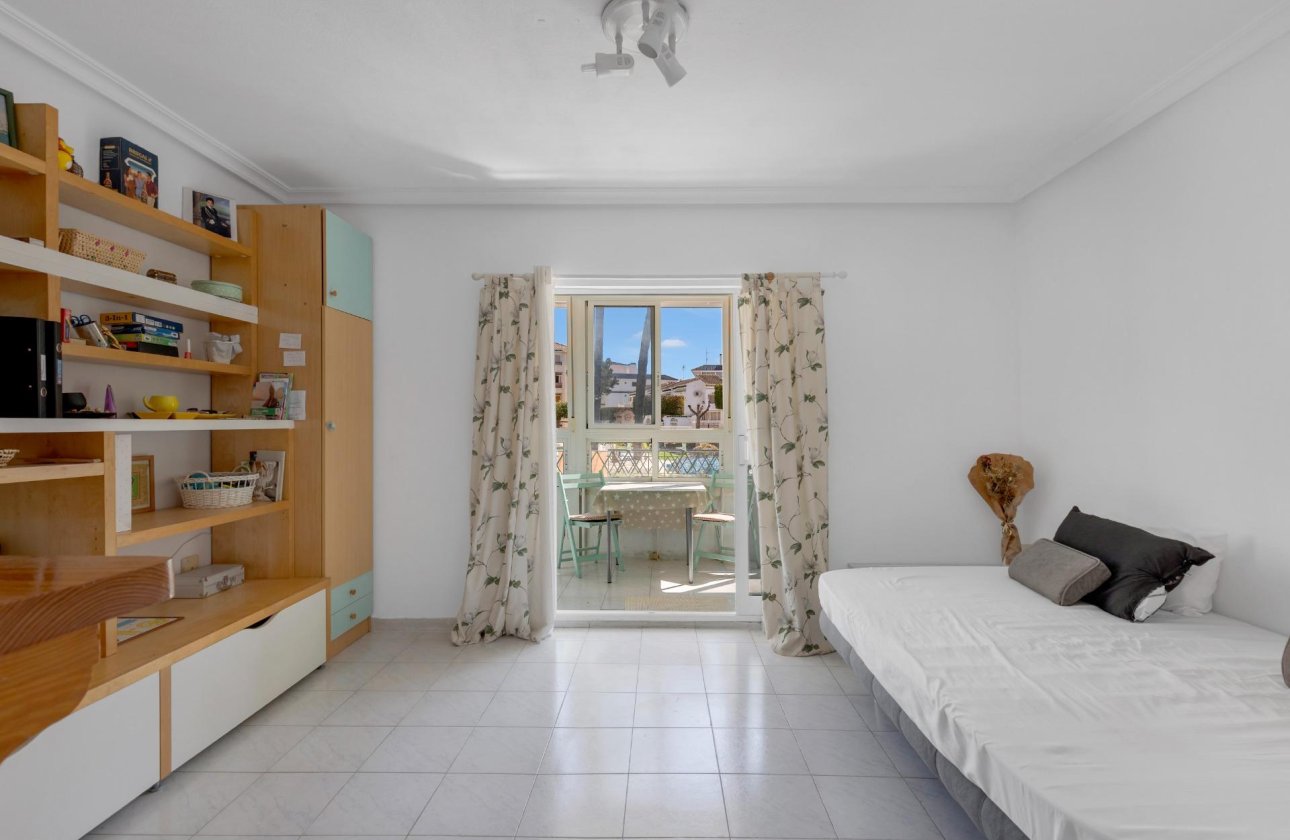 Reventa - Apartamento / piso - Torrevieja - La Mata