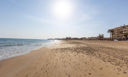 Reventa - Apartamento / piso - Torrevieja - La Mata