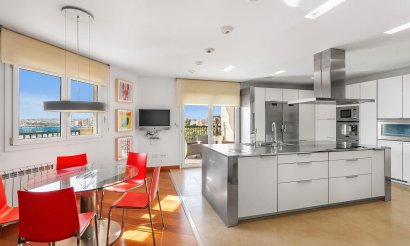 Revente - Appartement - Torrevieja - Paseo maritimo