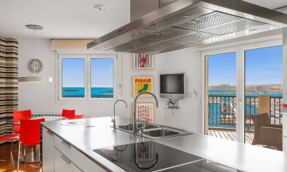 Revente - Appartement - Torrevieja - Paseo maritimo