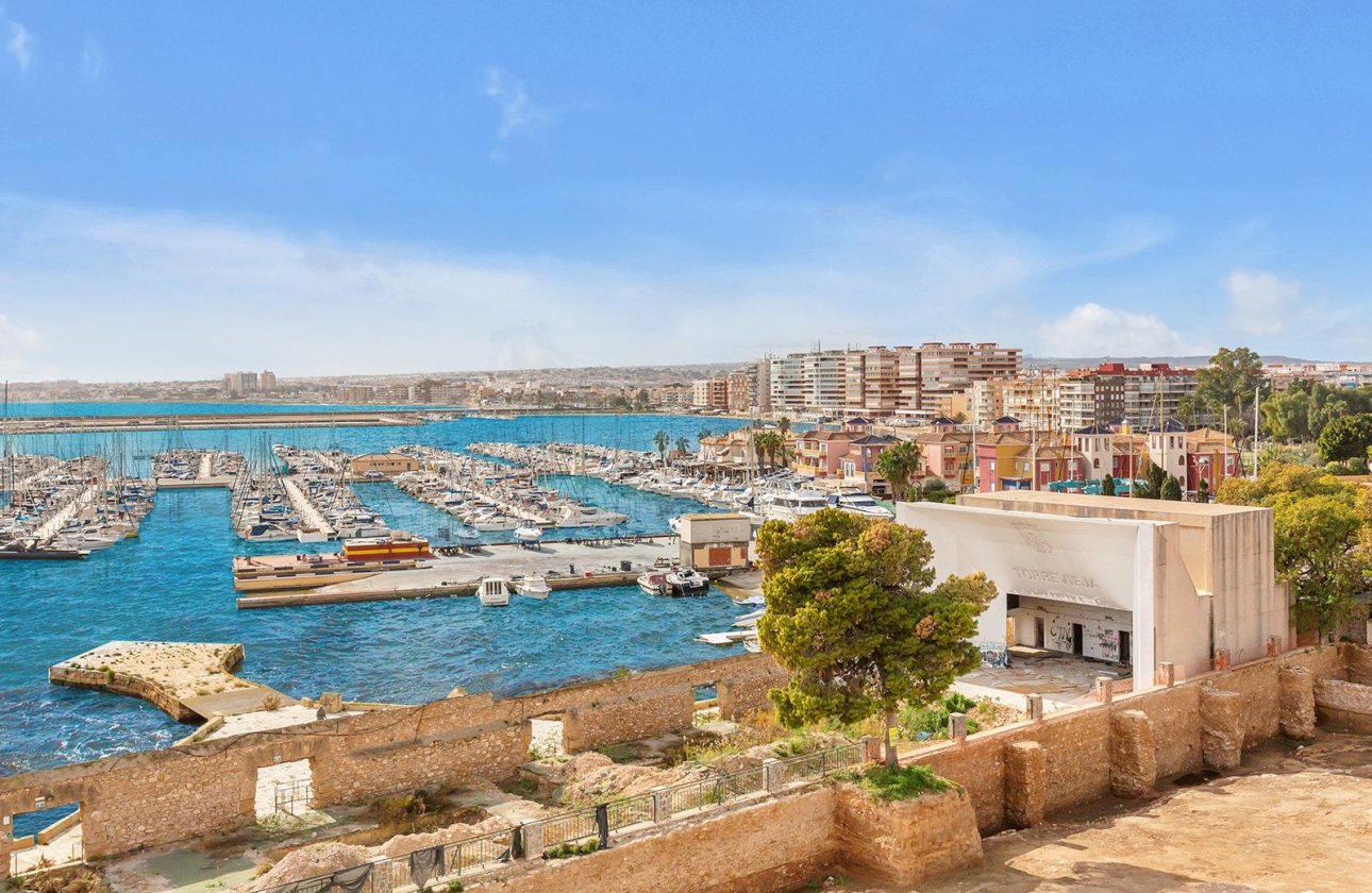Revente - Appartement - Torrevieja - Paseo maritimo