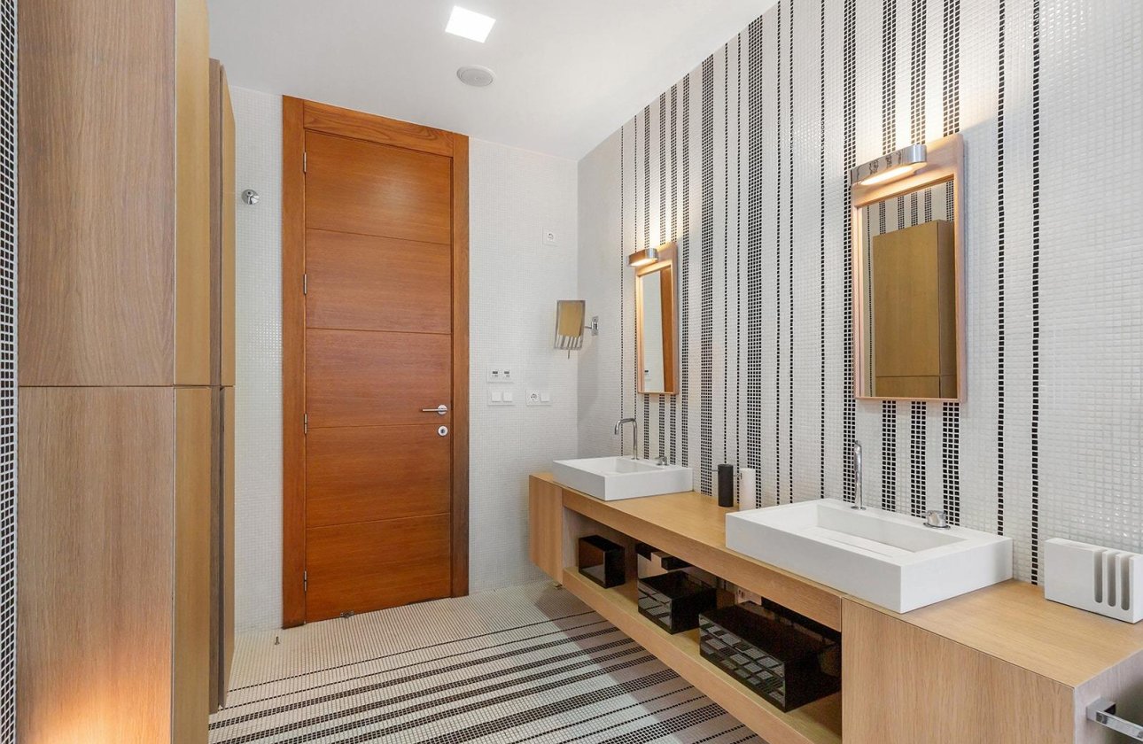 Revente - Appartement - Torrevieja - Paseo maritimo