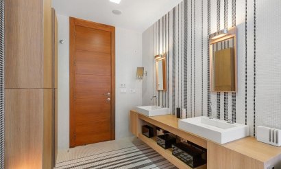 Revente - Appartement - Torrevieja - Paseo maritimo