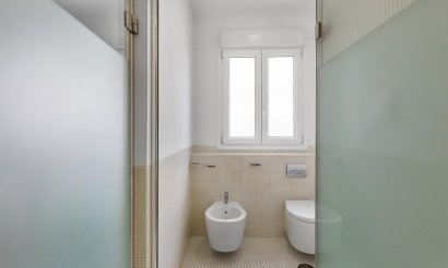 Revente - Appartement - Torrevieja - Paseo maritimo