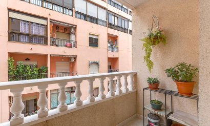 Revente - Appartement - Torrevieja - Centro