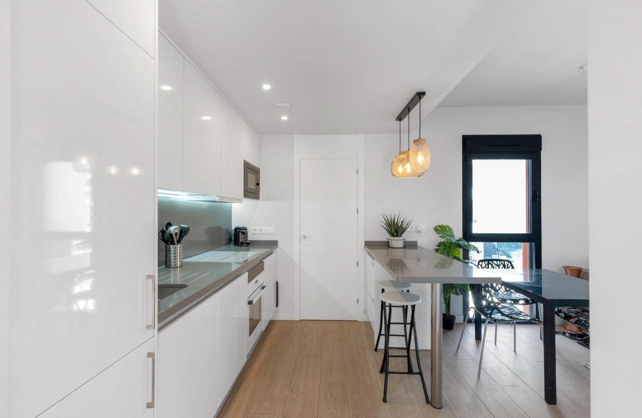 Resale - Apartment / flat - Orihuela Costa - Las Filipinas