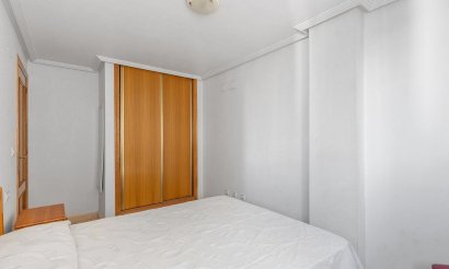 Reventa - Apartamento / piso - Torrevieja - Centro