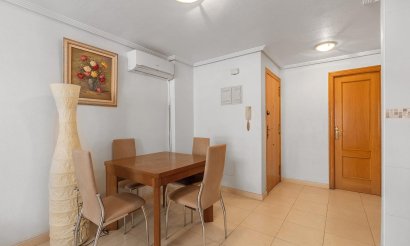 Reventa - Apartamento / piso - Torrevieja - Centro