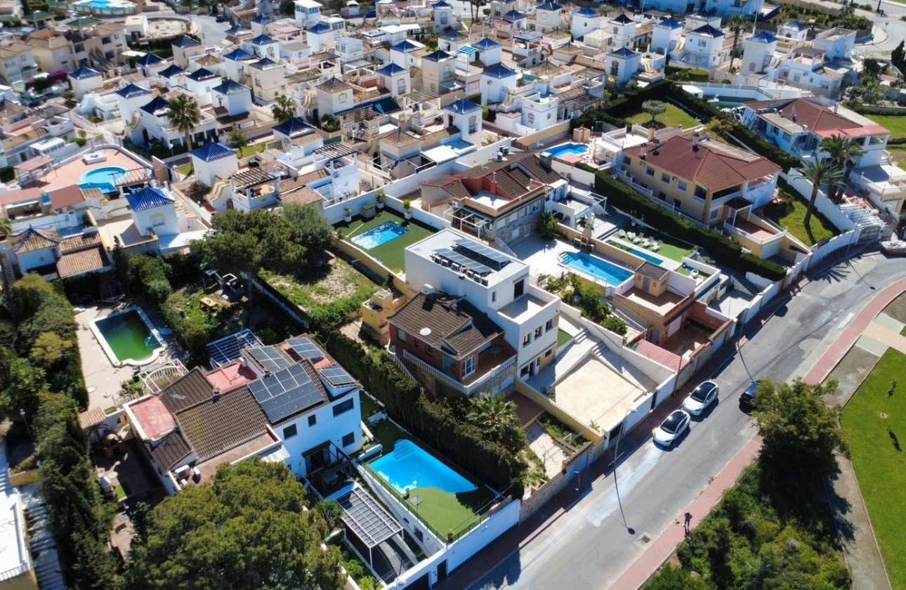 Revente - Villa - Torrevieja - Los Balcones
