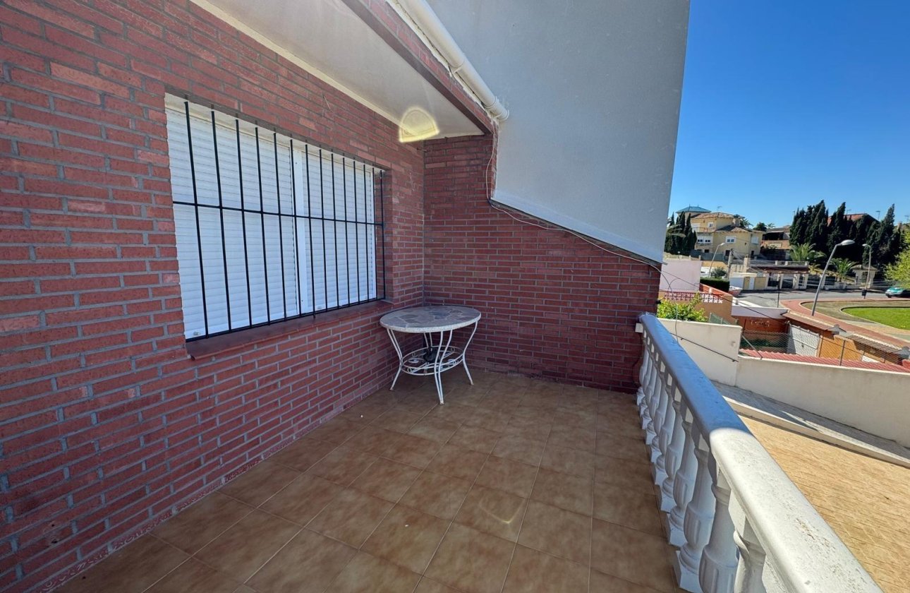 Revente - Villa - Torrevieja - Los Balcones