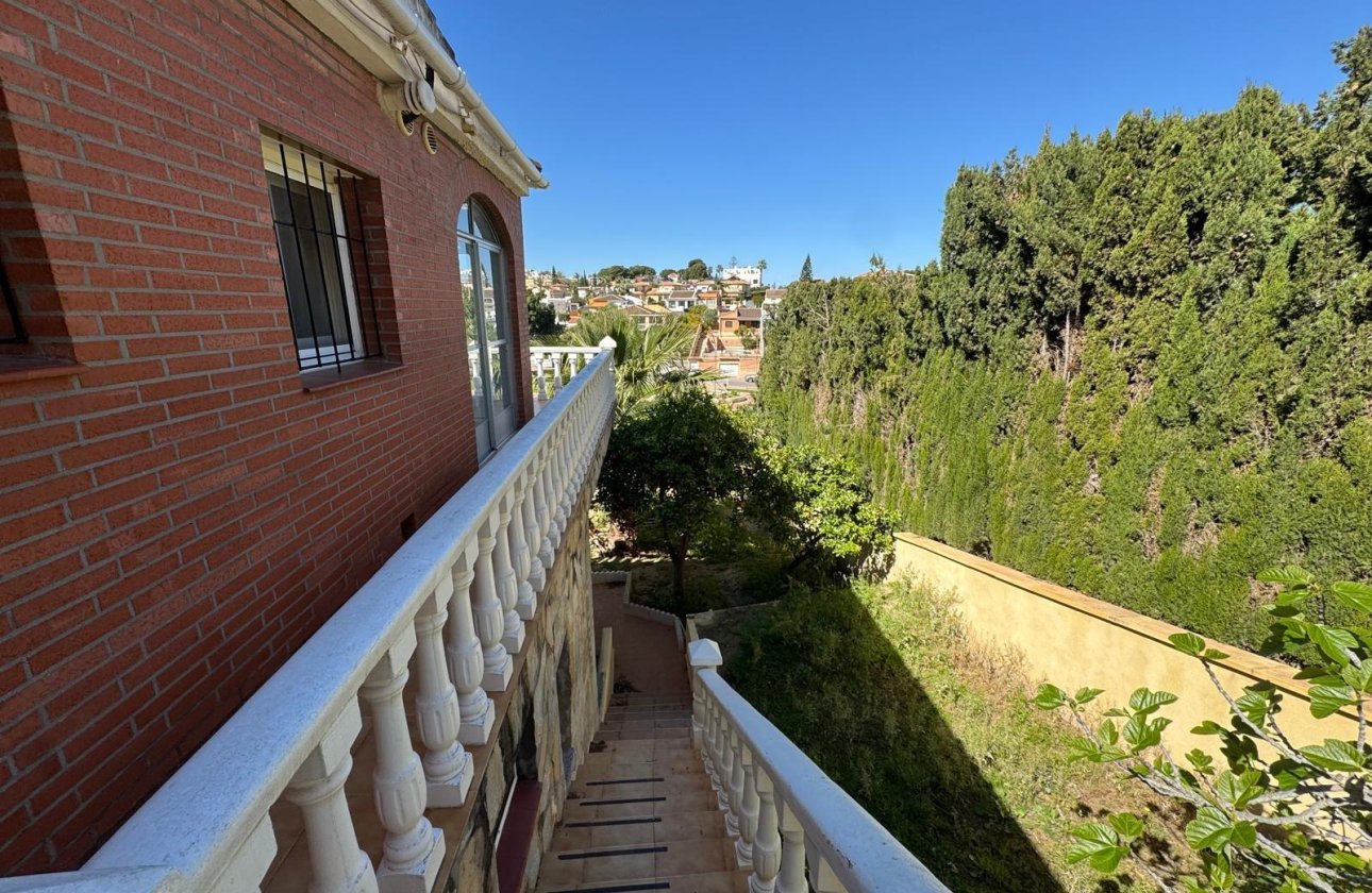 Revente - Villa - Torrevieja - Los Balcones