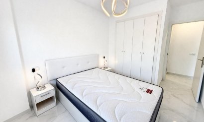 Reventa - Apartamento / piso - Torrevieja - Parque de Las Naciones