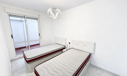 Reventa - Apartamento / piso - Torrevieja - Parque de Las Naciones