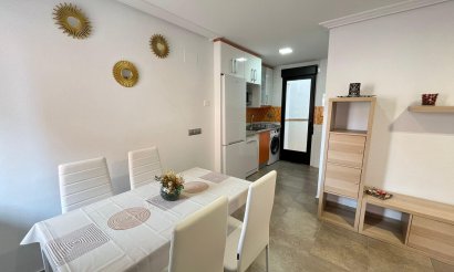 Revente - Appartement - Torrevieja - La Mata pueblo