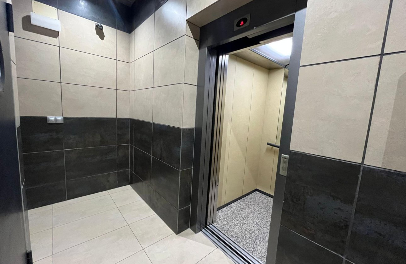 Revente - Appartement - Torrevieja - La Mata pueblo