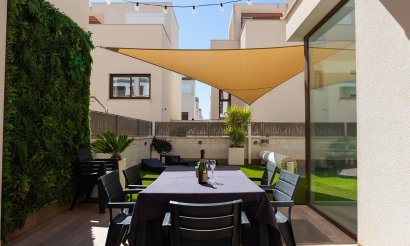 Reventa - Villa - Rojales - Pueblo bravo