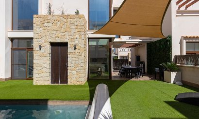 Reventa - Villa - Rojales - Pueblo bravo
