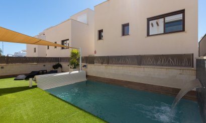 Reventa - Villa - Rojales - Pueblo bravo