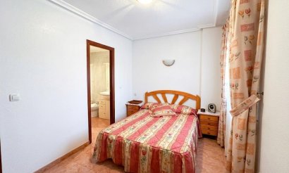 Resale - Apartment / flat - Torrevieja - Playa del Cura