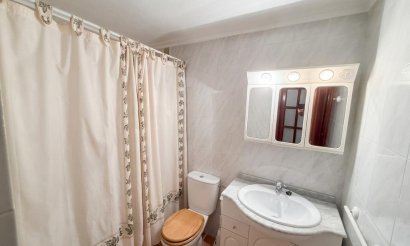Resale - Apartment / flat - Torrevieja - Playa del Cura