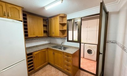 Resale - Apartment / flat - Torrevieja - Playa del Cura