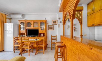 Resale - Apartment / flat - Torrevieja - La Mata