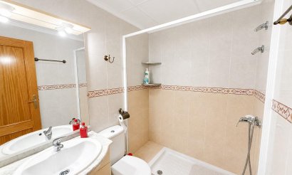 Resale - Apartment / flat - Torrevieja - Nueva Torrevieja