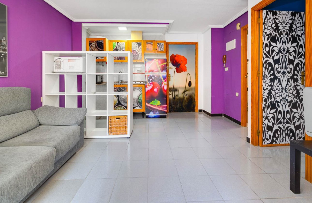 Resale - Apartment / flat - Torrevieja - Playa de los Locos