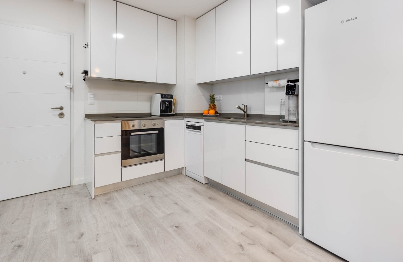 Resale - Apartment / flat - Orihuela Costa - Villamartín